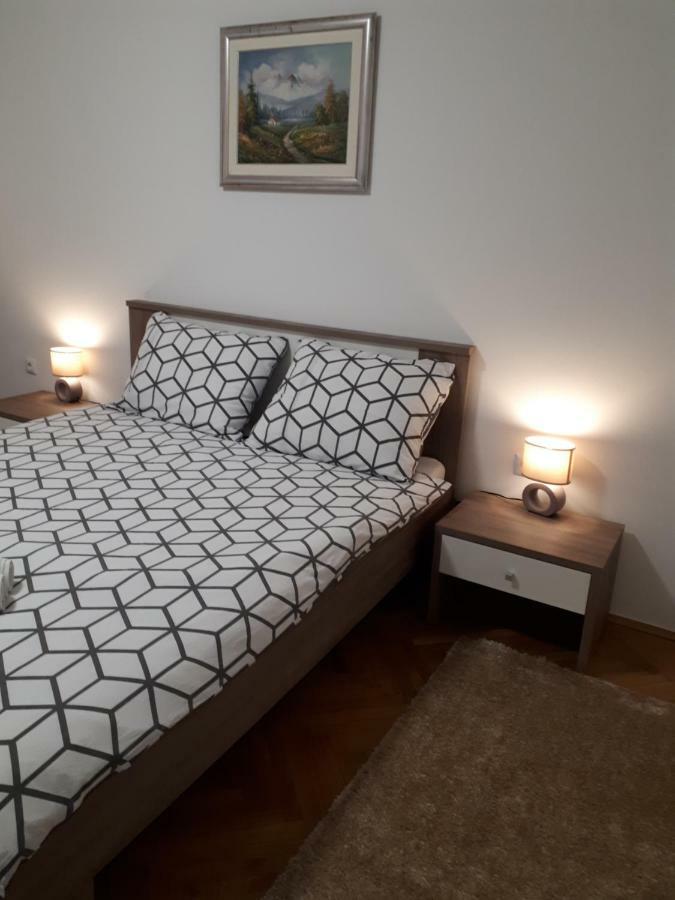 Apartman Skribulja Zupanja Exterior photo
